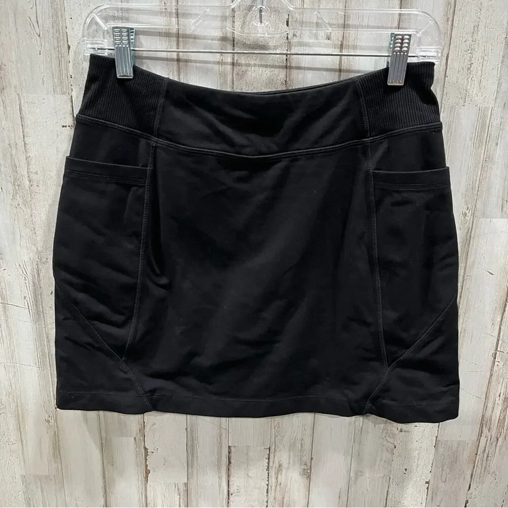 Athleta  Women's Excursion Skort Skirt Black pockets 153396